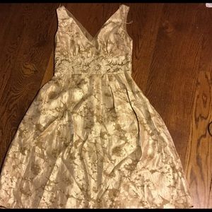 ADRAINNA PAPELL Golden floral Fit and Flare